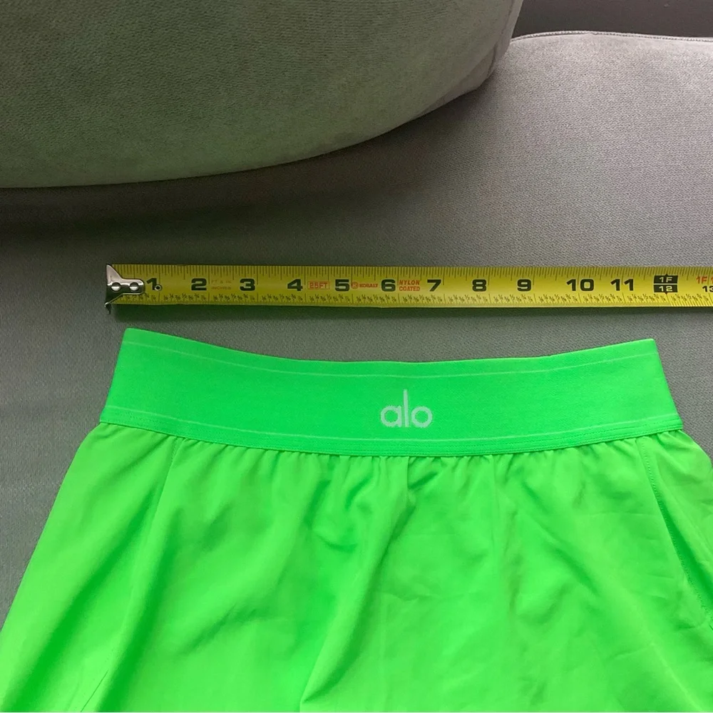 Alo Yoga Match Point Tennis Skirt Green Glow XS